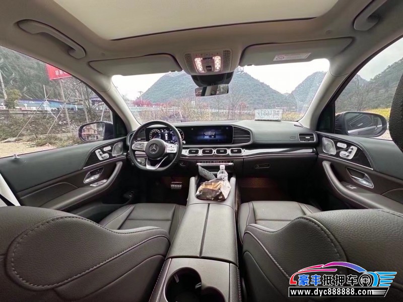 22年奔驰GLS轿车抵押车出售