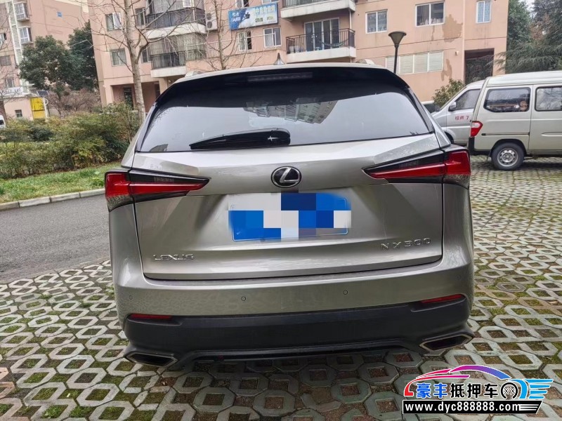 19年雷克萨斯NX轿车抵押车出售