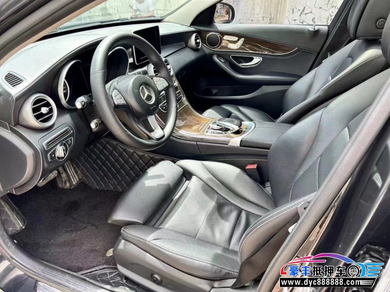 15年奔驰C轿车抵押车出售