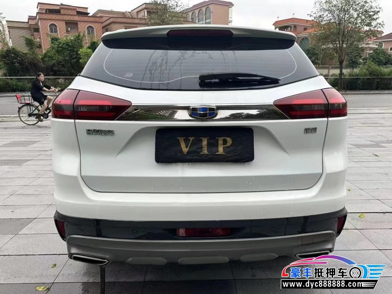 18年吉利博越轿车抵押车出售