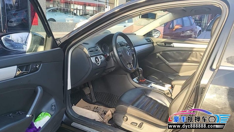 13年大众帕萨特轿车抵押车出售