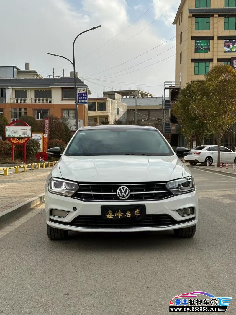 16年大众宝来轿车抵押车出售