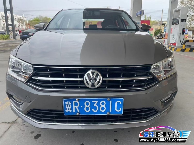 17年大众宝来轿车抵押车出售