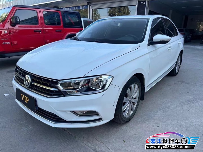 16年大众宝来轿车抵押车出售