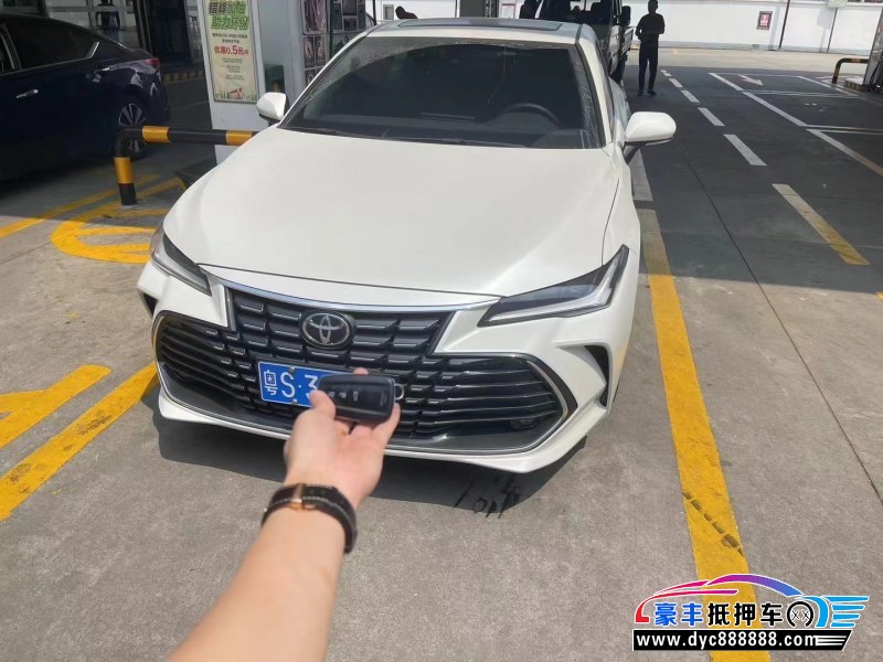 23年丰田亚洲龙轿车抵押车出售