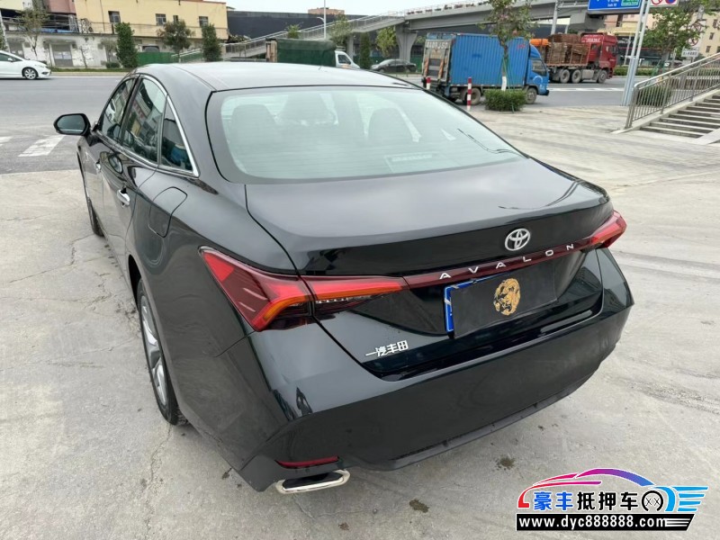 21年丰田亚洲龙轿车抵押车出售