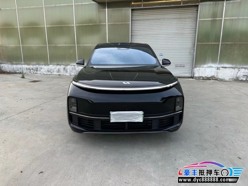 23年理想L8轿车抵押车出售