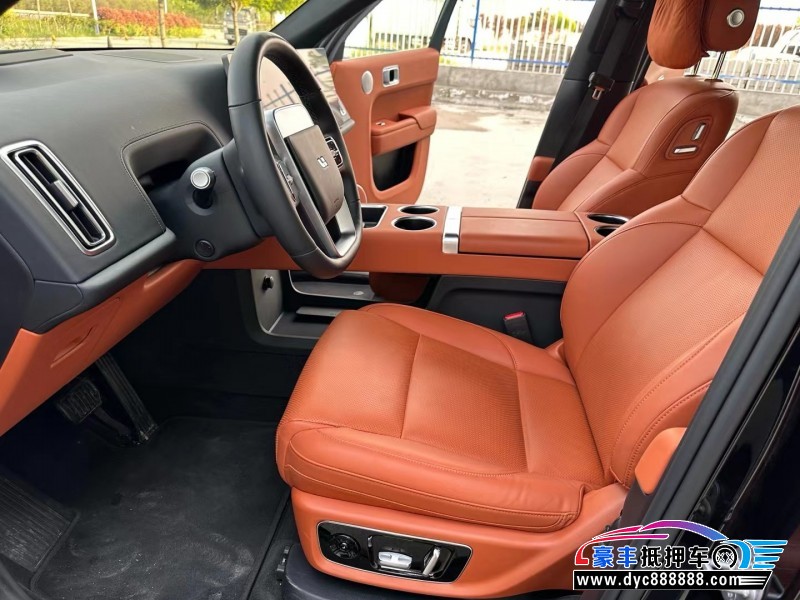 23年理想L8轿车抵押车出售