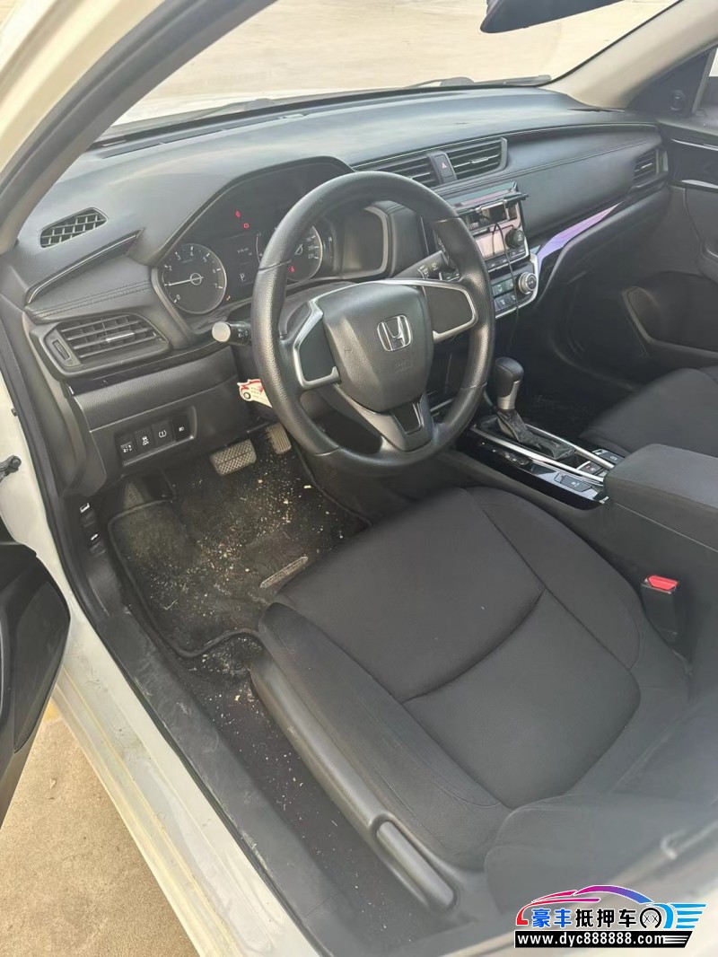 19年本田凌派轿车抵押车出售