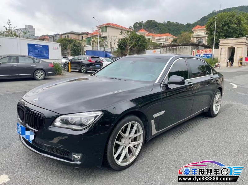 09年宝马7系轿车抵押车出售