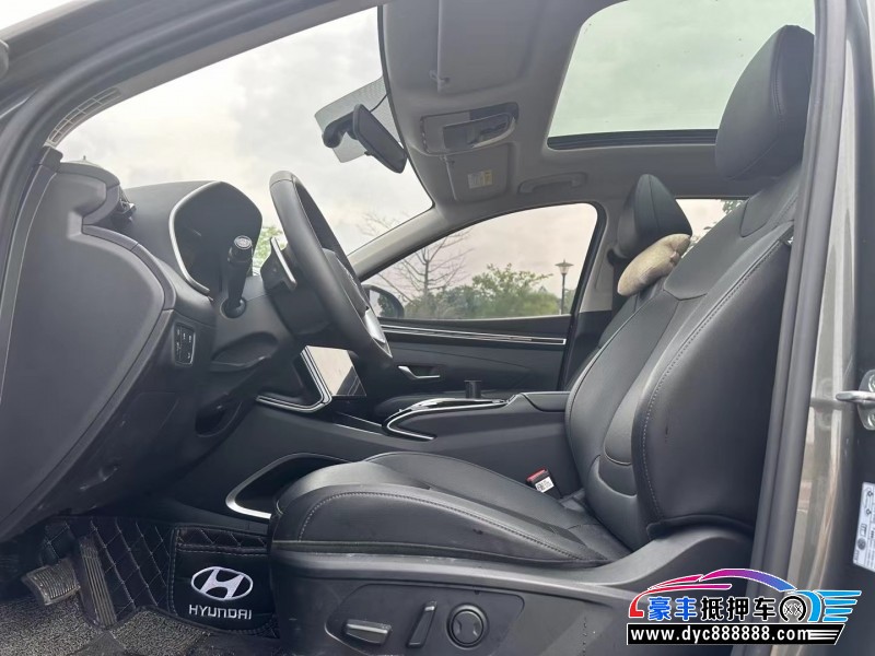 23年现代途胜轿车抵押车出售