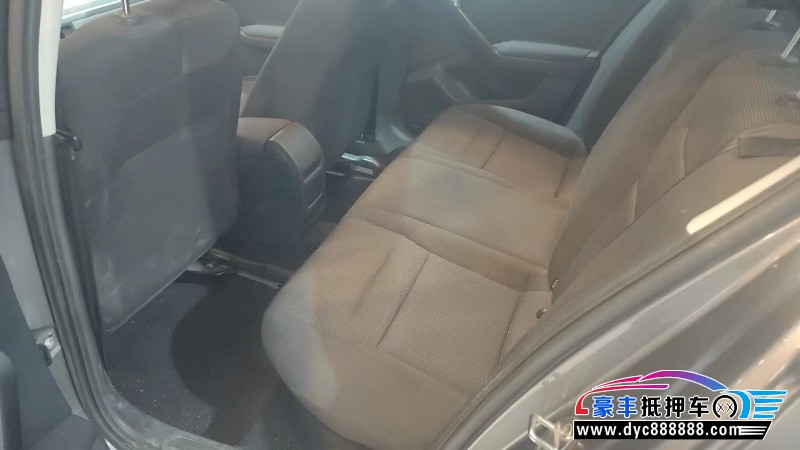 16年大众宝来轿车抵押车出售