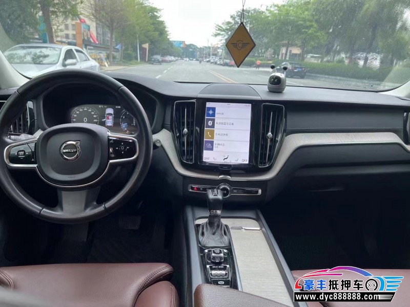20年沃尔沃XC60轿车抵押车出售