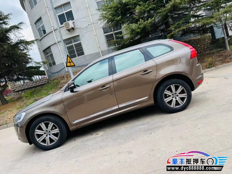 15年沃尔沃XC60轿车抵押车出售