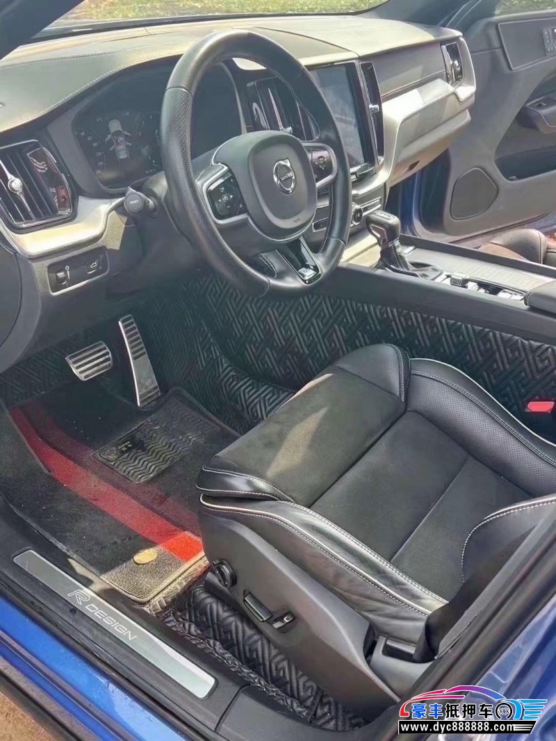 19年沃尔沃XC60轿车抵押车出售