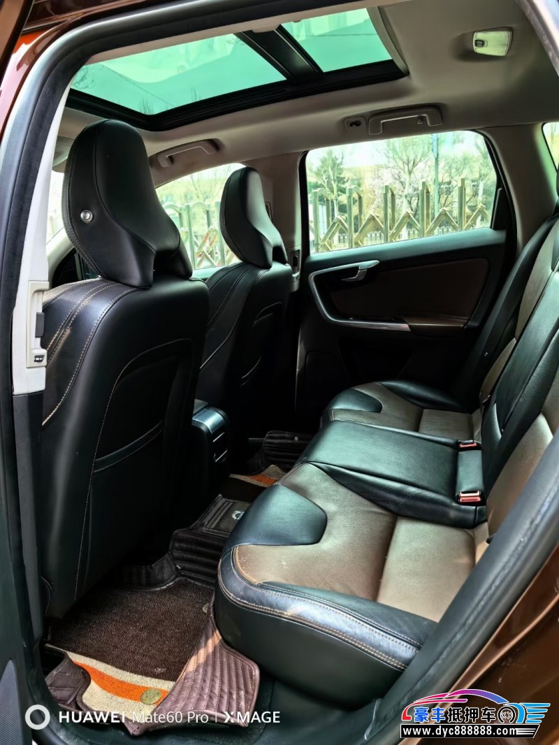 16年沃尔沃XC60轿车抵押车出售