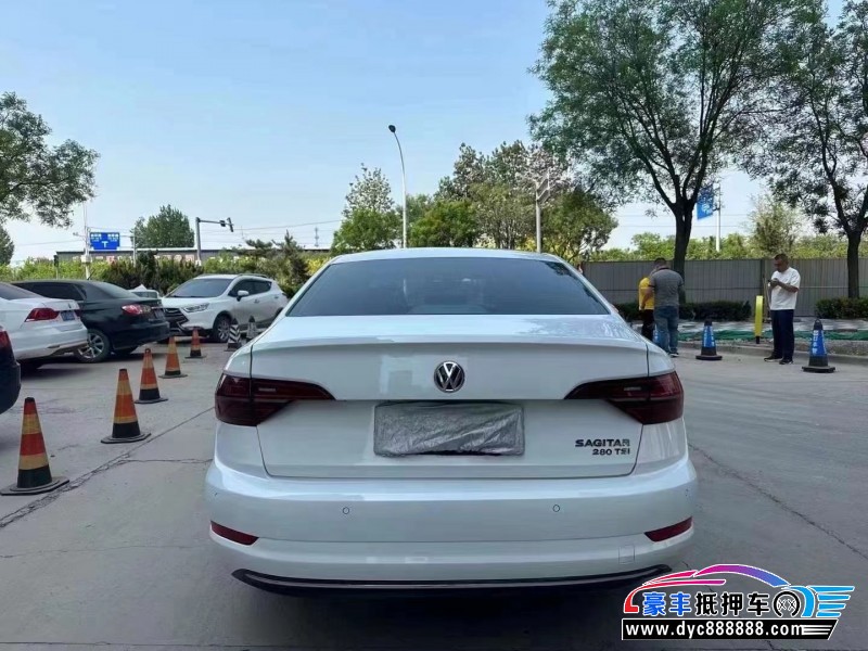 19年大众速腾轿车抵押车出售