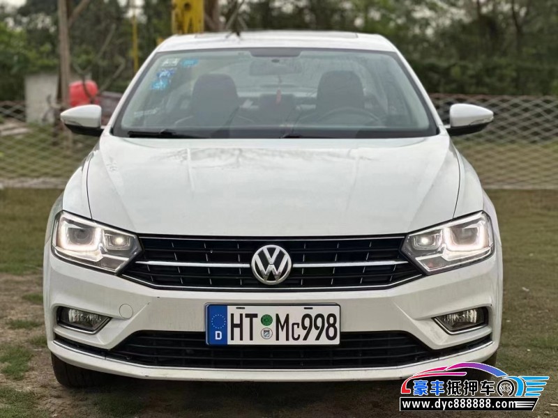 18年大众宝来轿车抵押车出售