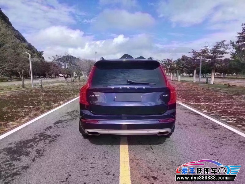 16年沃尔沃XC90轿车抵押车出售