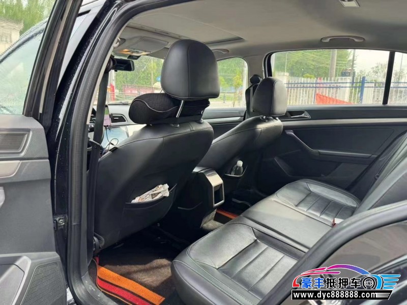 18年大众朗逸轿车抵押车出售