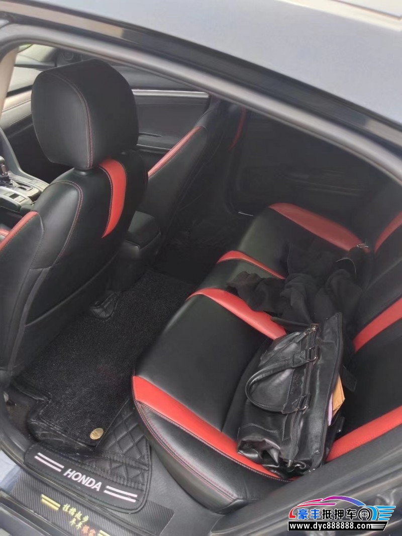 17年本田思域轿车抵押车出售