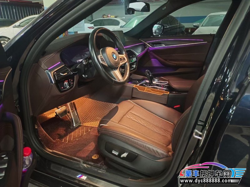 22年宝马5系轿车抵押车出售