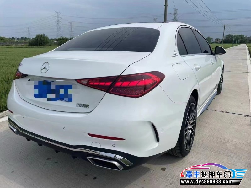 22年奔驰C轿车抵押车出售