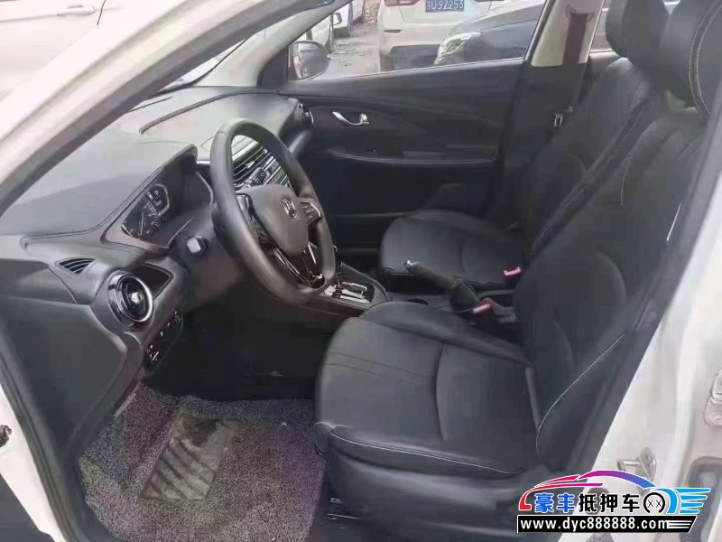 20年长安悦翔轿车抵押车出售