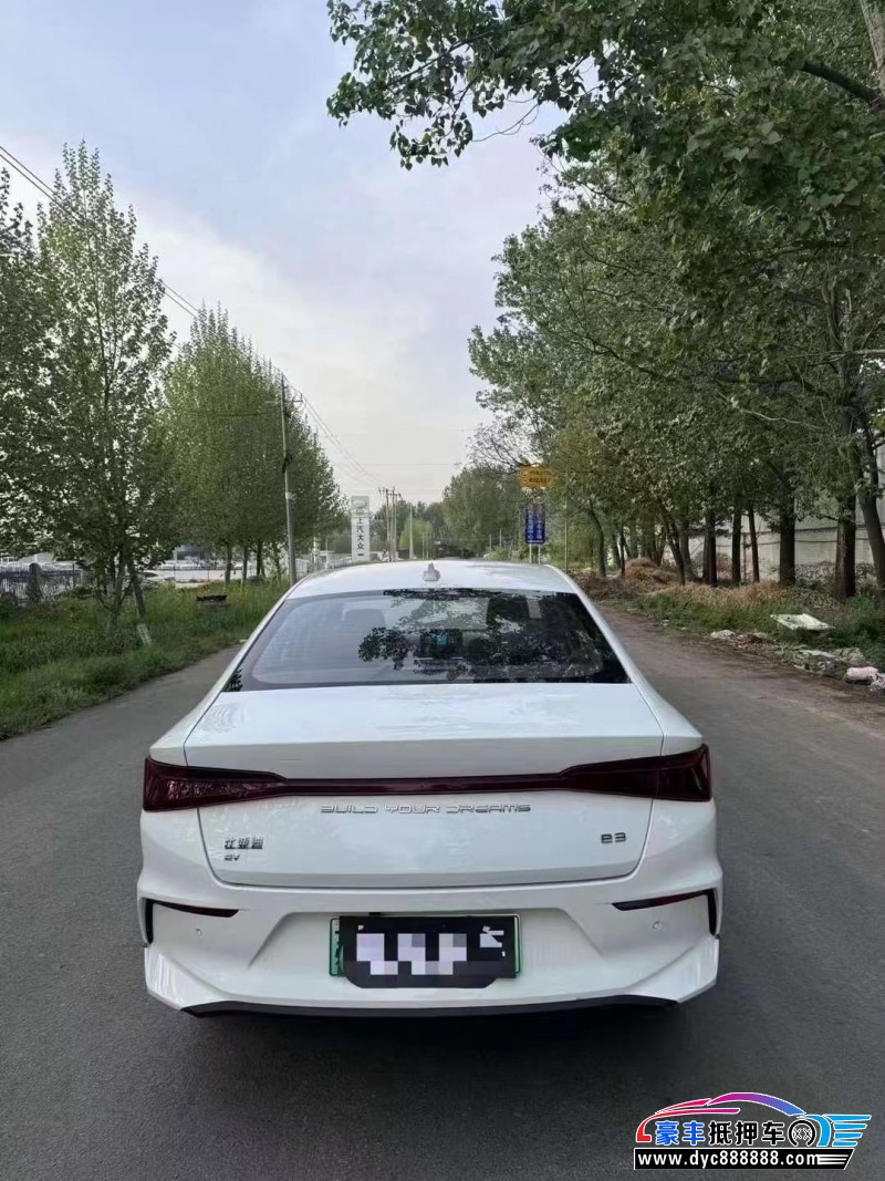 22年比亚迪E3轿车抵押车出售