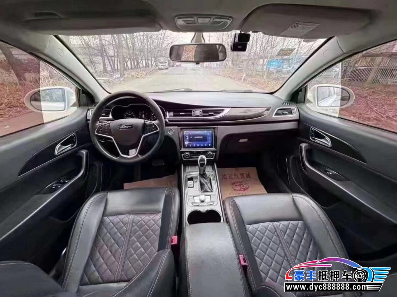 18年众泰Z560轿车抵押车出售