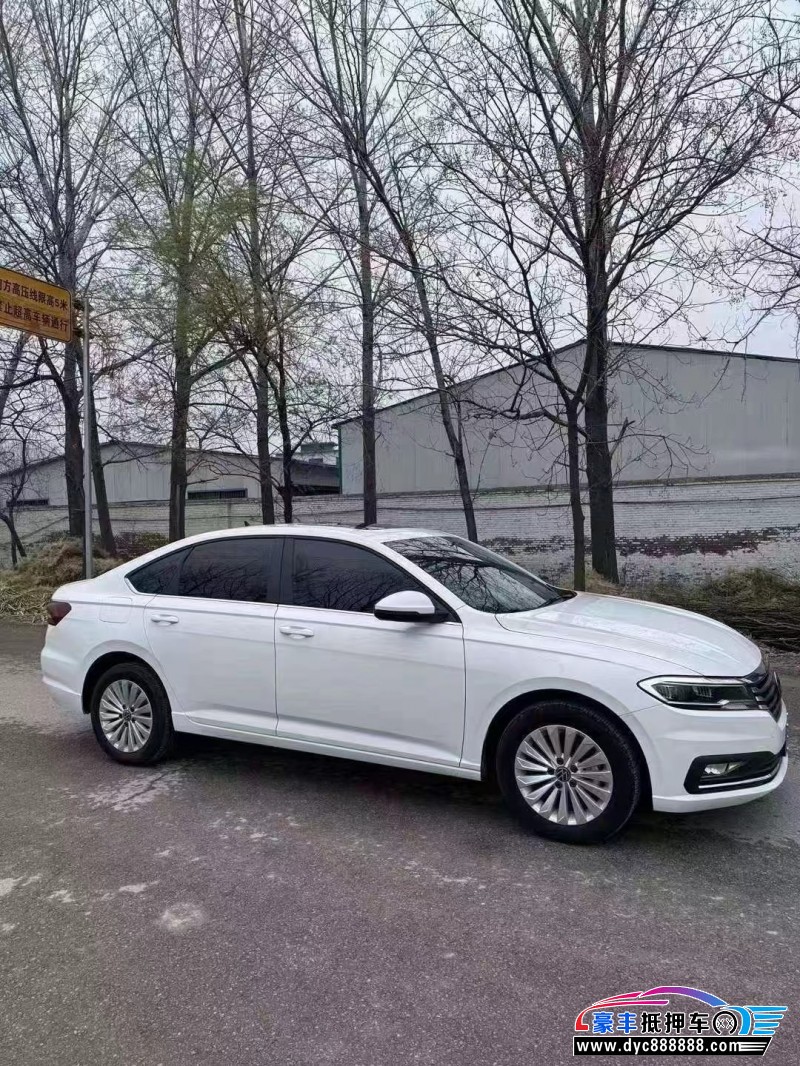 22年大众朗逸轿车抵押车出售