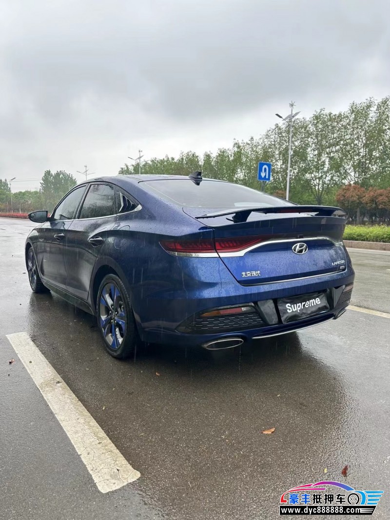 20年现代菲斯塔轿车抵押车出售