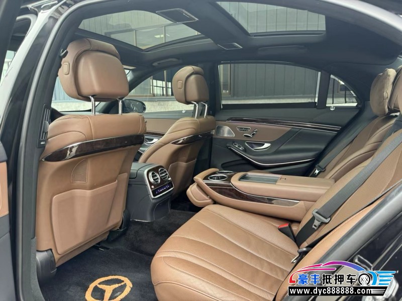 20年奔驰S轿车抵押车出售