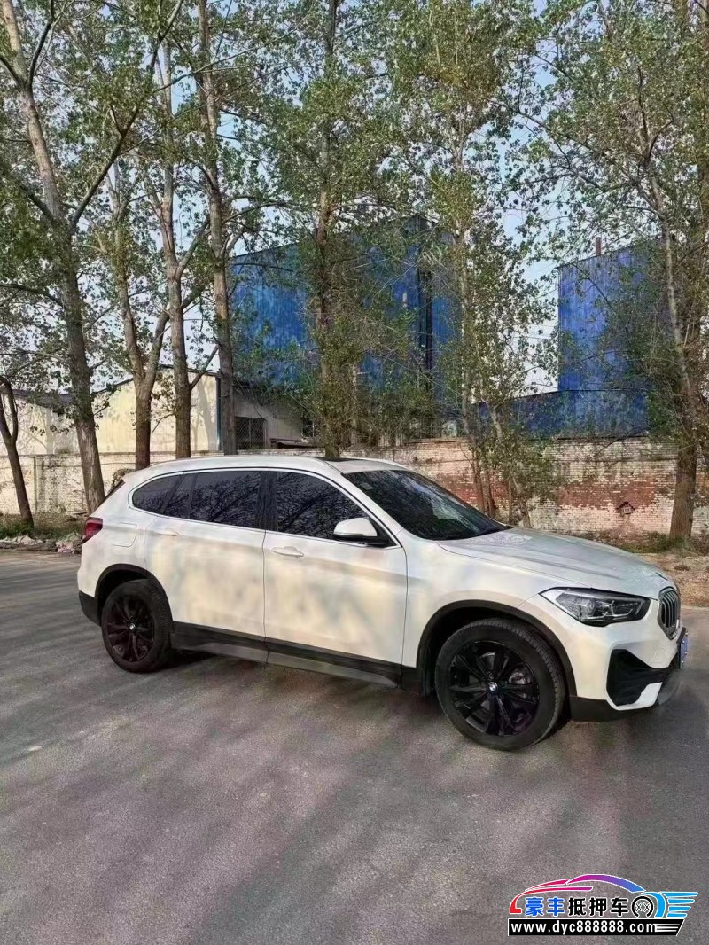 21年宝马X1轿车抵押车出售