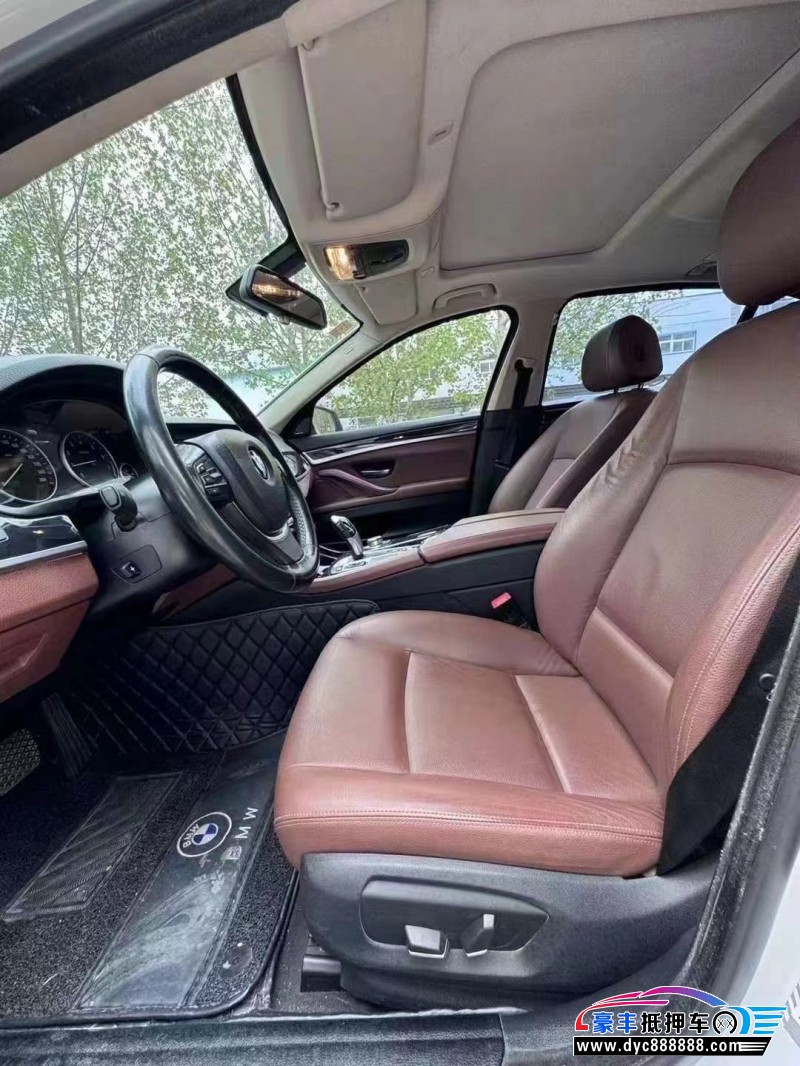 17年宝马5系轿车抵押车出售