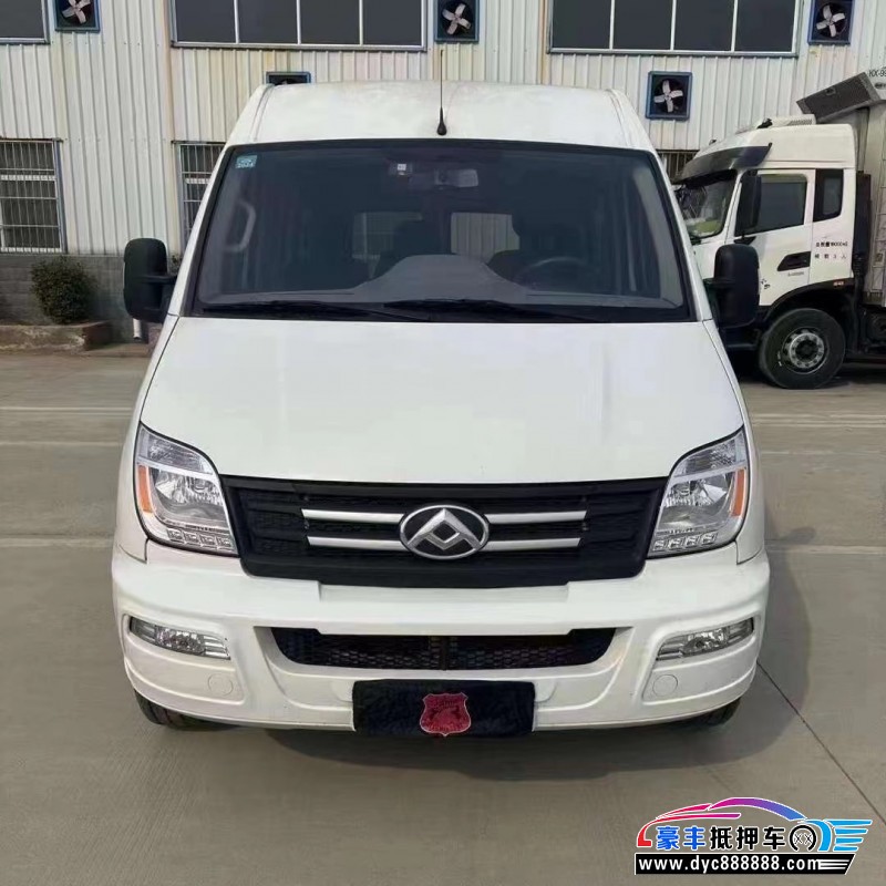 22年上汽大通V80轿车抵押车出售