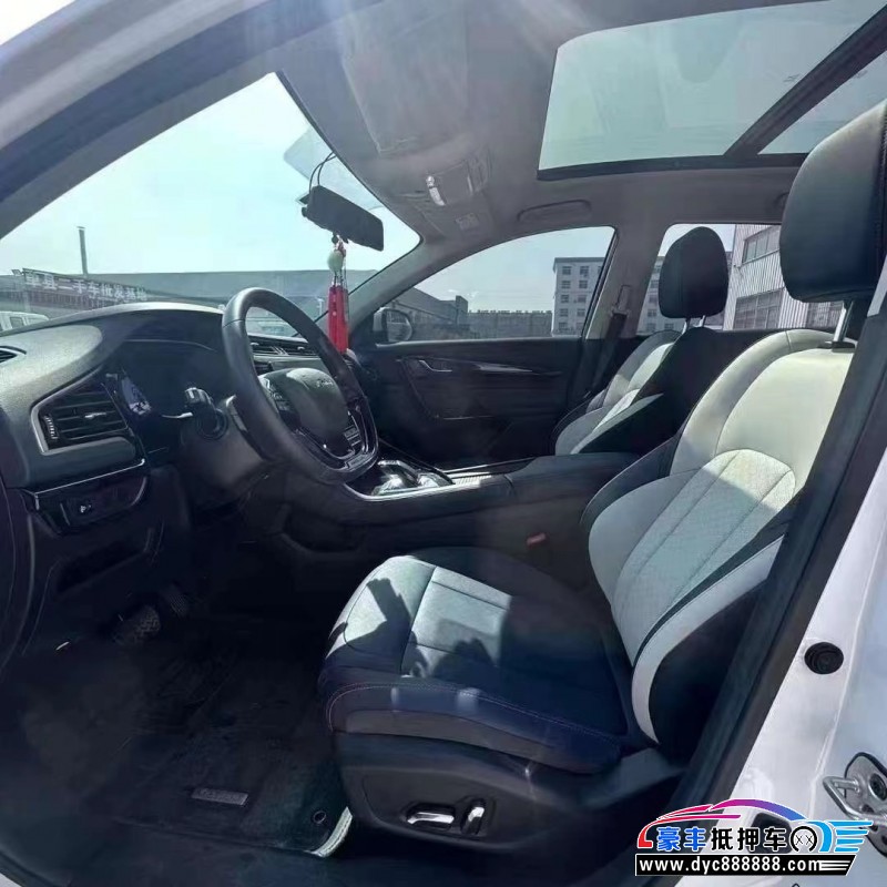 22年东风风神AX7轿车抵押车出售