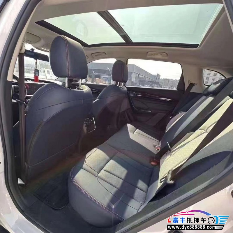 22年东风风神AX7轿车抵押车出售