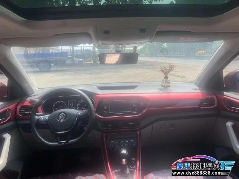 19年大众途凯轿车抵押车出售