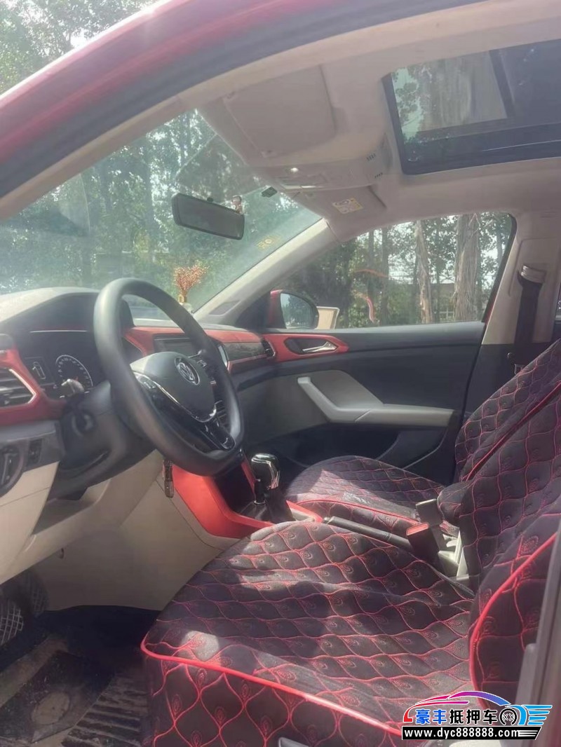 19年大众途凯轿车抵押车出售