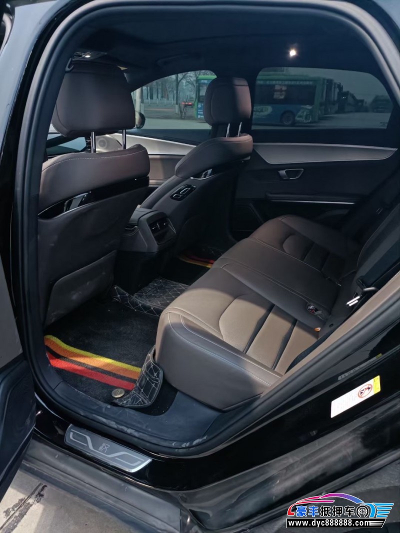 23年比亚迪汉轿车抵押车出售