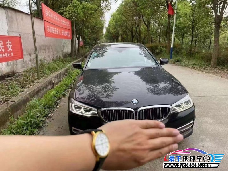 18年宝马5系轿车抵押车出售