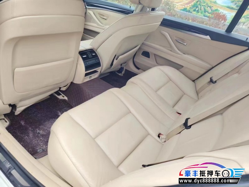 13年宝马5系轿车抵押车出售