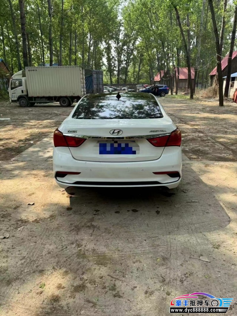 19年现代名图轿车抵押车出售