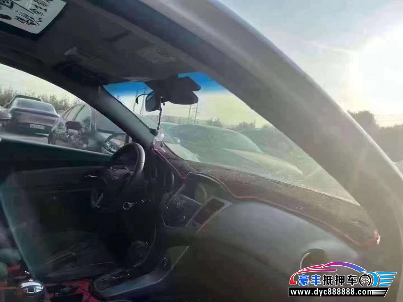 14年雪佛兰科鲁兹轿车抵押车出售