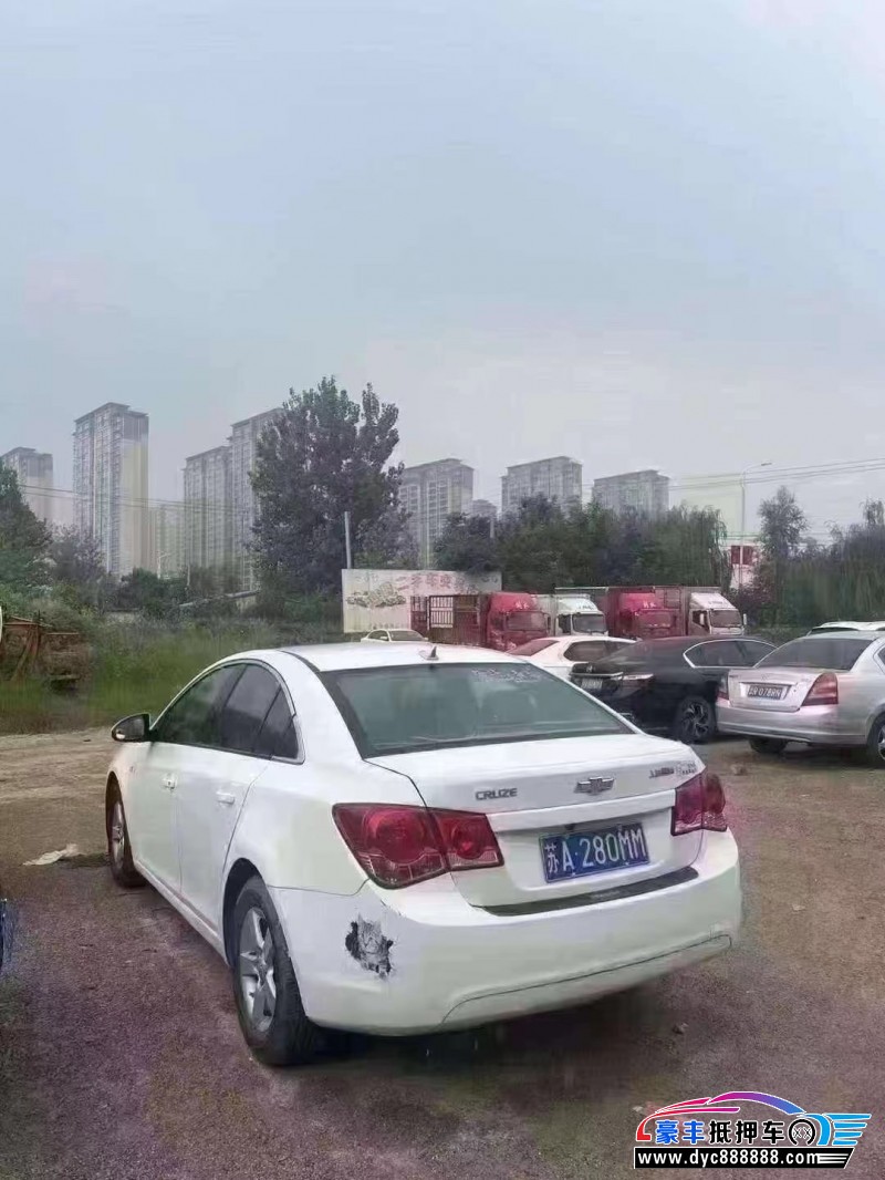 14年雪佛兰科鲁兹轿车抵押车出售