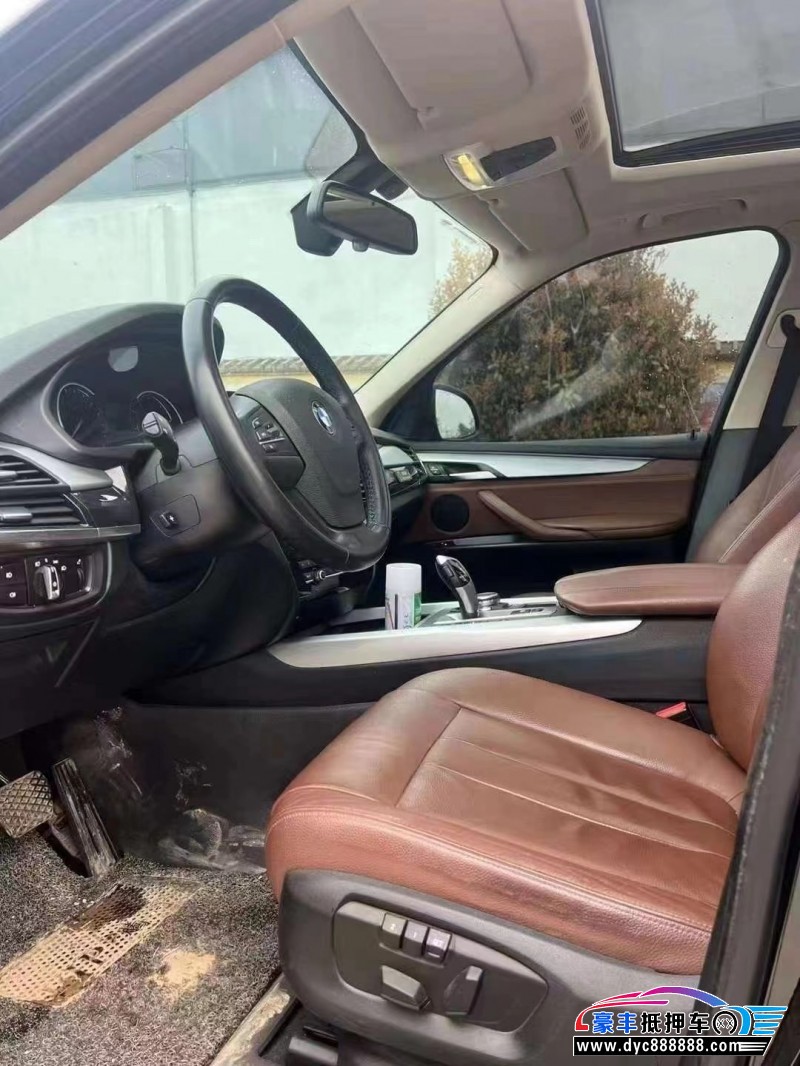 17年宝马X5轿车抵押车出售