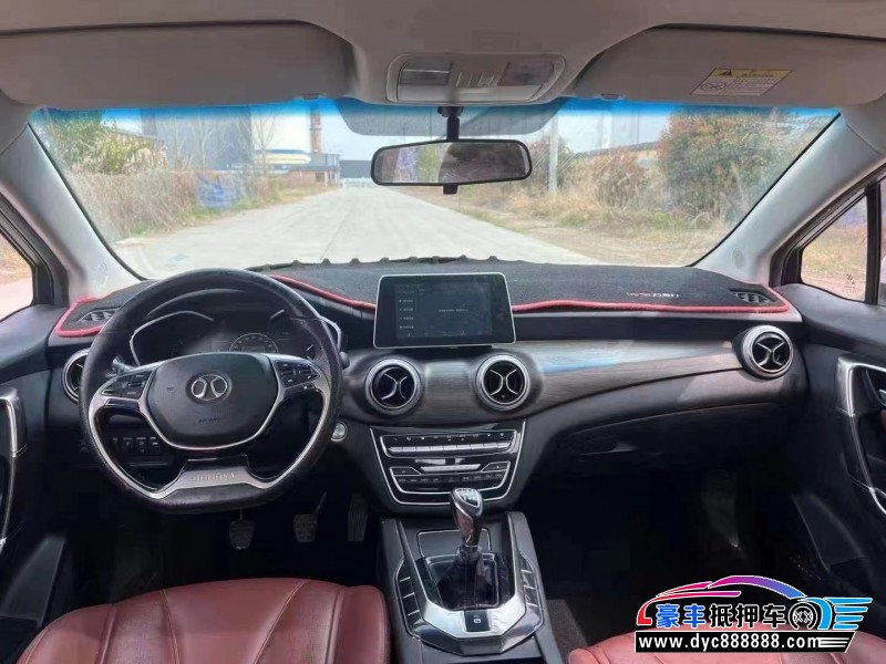 18年北汽绅宝D50轿车抵押车出售