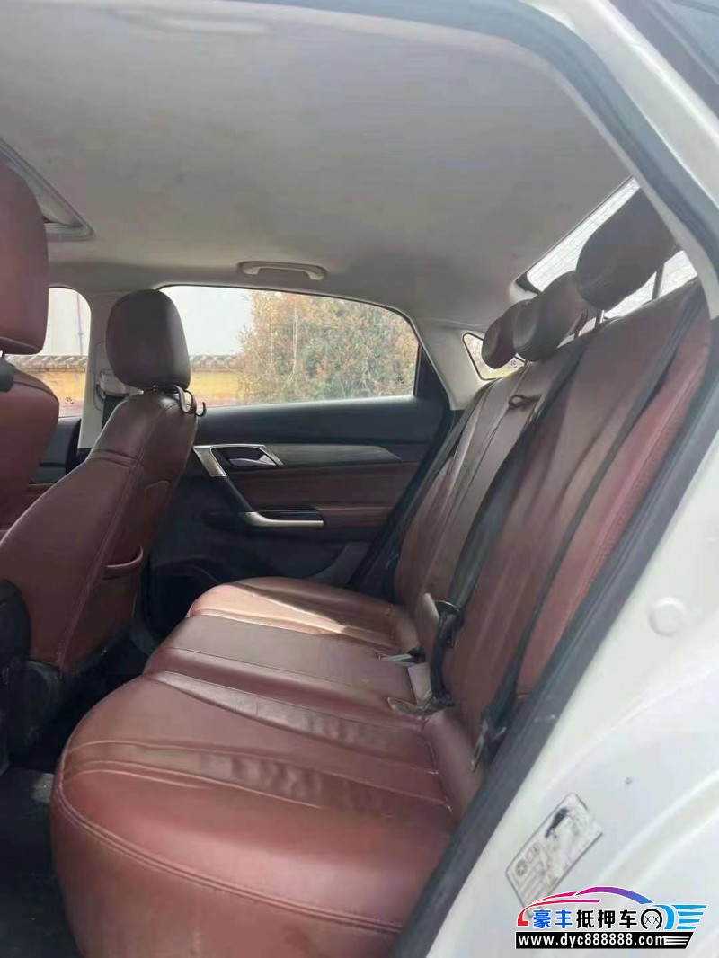 18年北汽绅宝D50轿车抵押车出售
