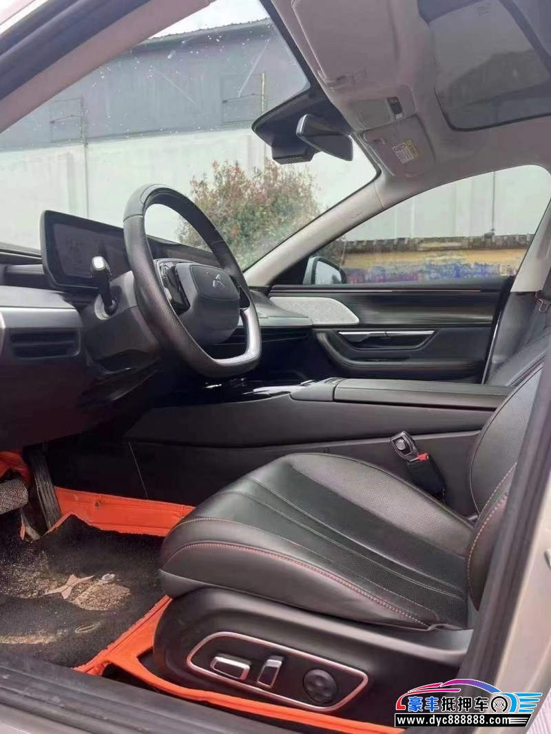 22年小鹏汽车P7轿车抵押车出售